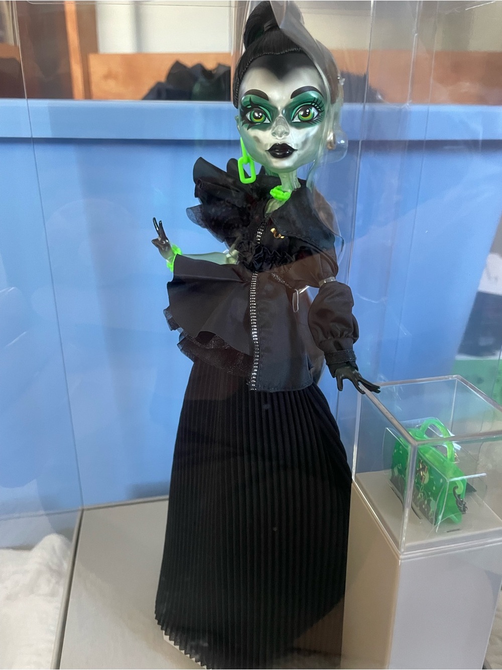 Monster High X Off White Symphanee Midnight doll NIB